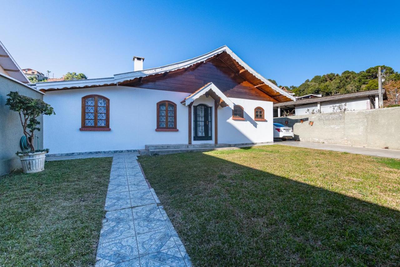 Campos do Jordão Casa Terrea Bem Localizada 3 Quartos Ate 9 Pessoas Campos Jordao Familias Criancas מראה חיצוני תמונה